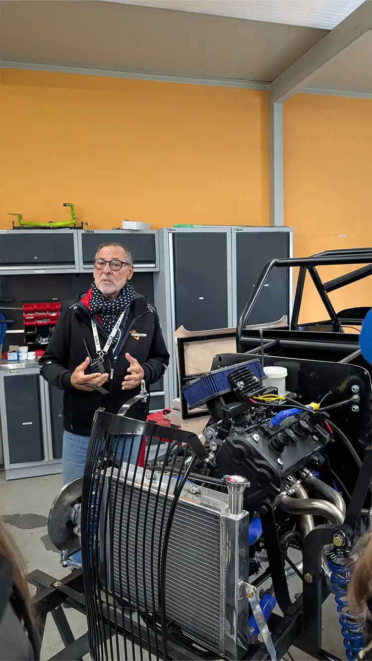 Adriano-Ledendar-Führung